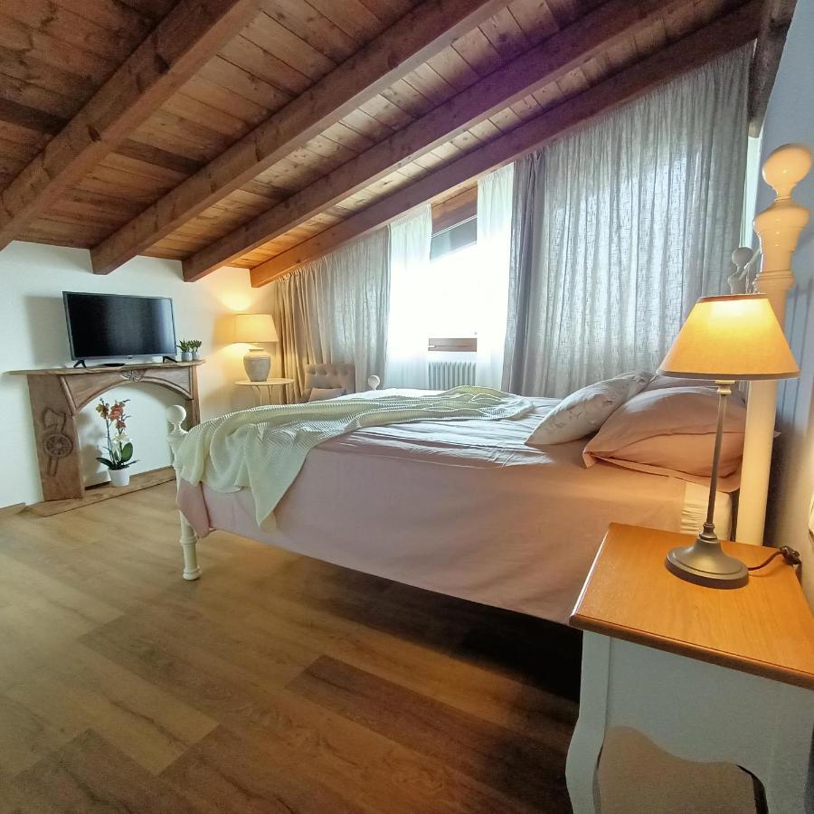 Agriturismo La Casetta - Ospitalita Rurale Familiare Montese Exteriör bild