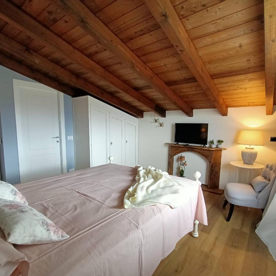 Agriturismo La Casetta - Ospitalita Rurale Familiare Montese Exteriör bild